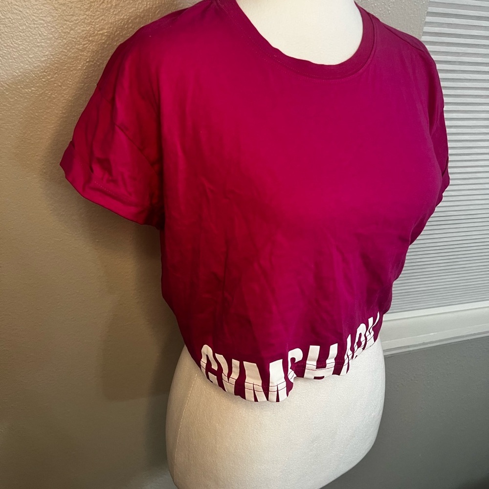 Gymshark Women's Cropped Logo Tee - Raspberry Pink medium - Picture 3 of 13